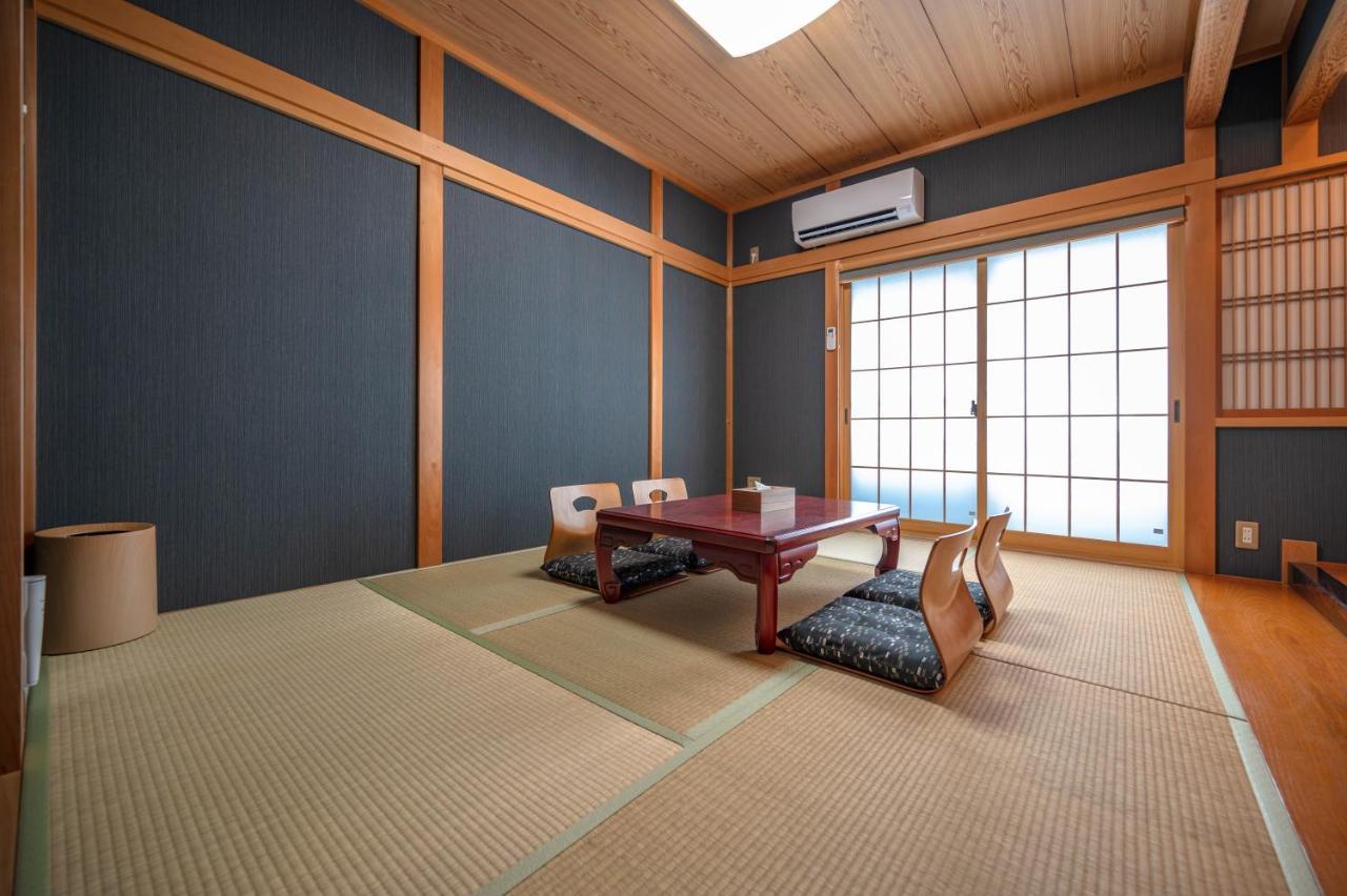 Kamo River J~House Kyoto Buitenkant foto